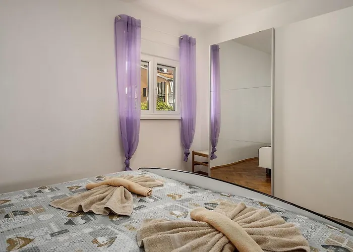 App Laura * 포레치