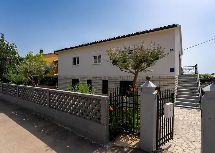 App Laura * 포레치